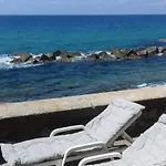 Marina Holiday *