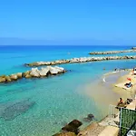 Marina Holiday Apartment *